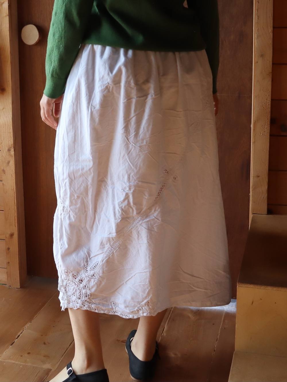 Upcycled Lace Tablecloth Skirt White Embroidered Maxi Skirt M • L • XL - Picture 5 of 12